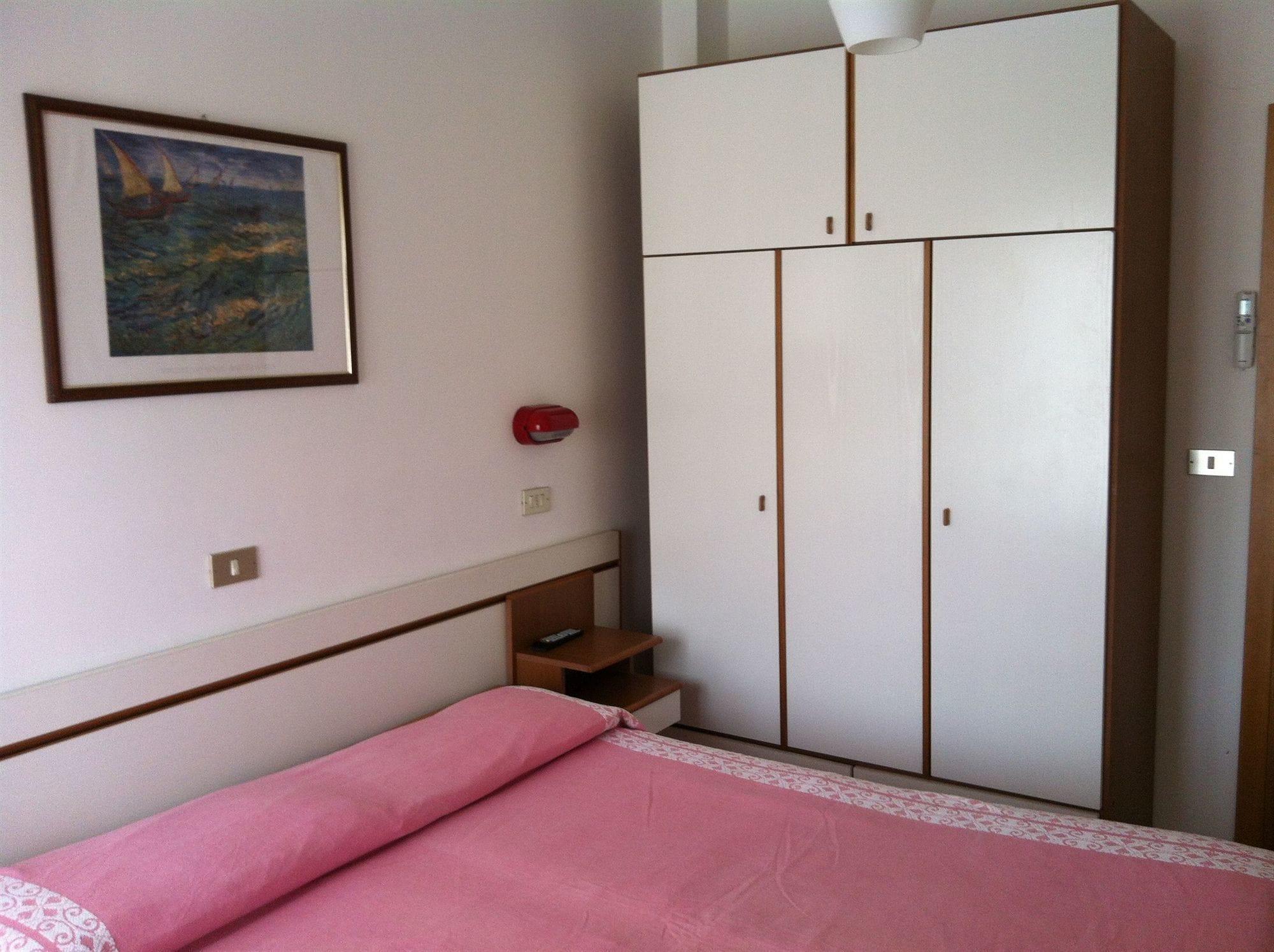Hotel Graziana Riccione Buitenkant foto