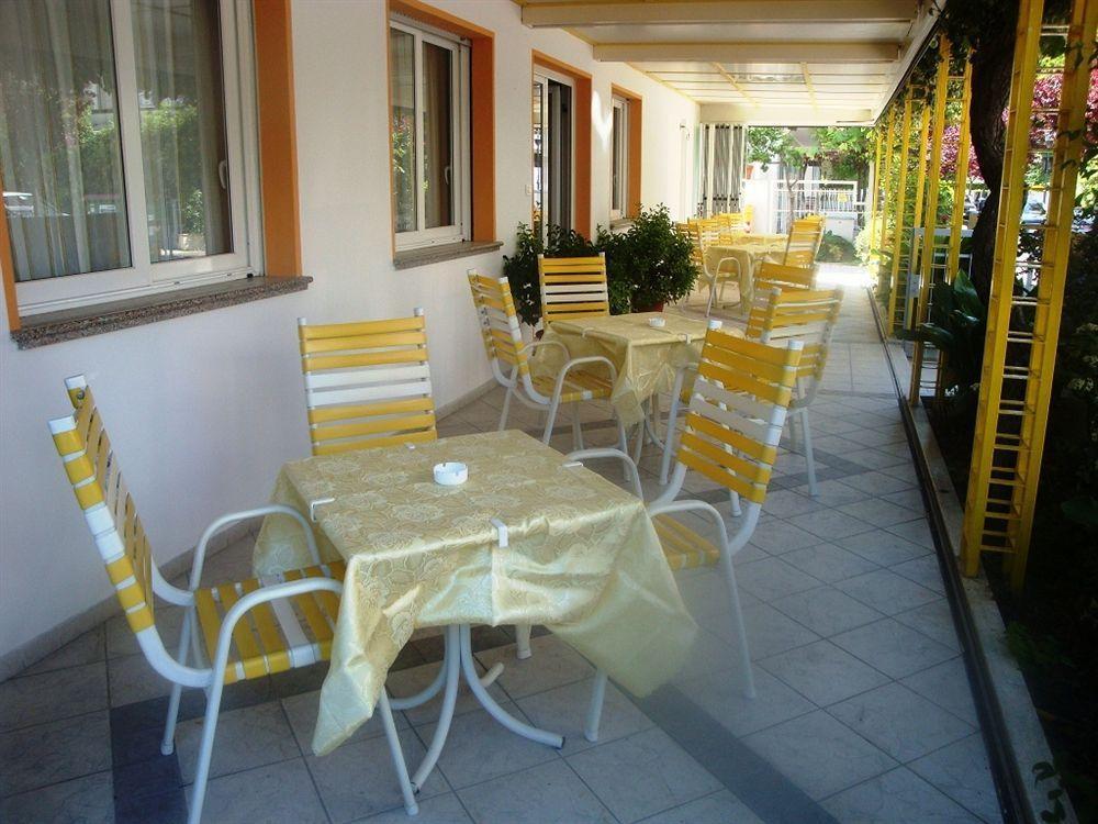 Hotel Graziana Riccione Buitenkant foto